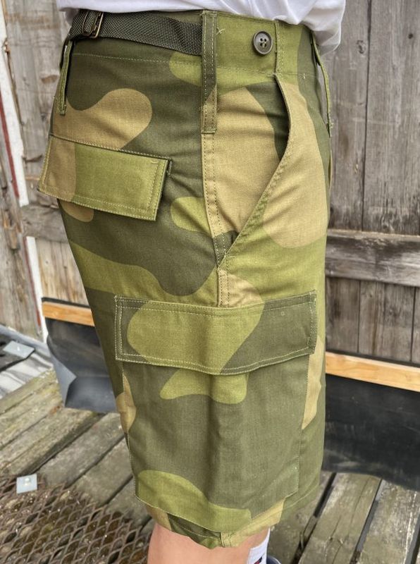 SHORTS/CAMO